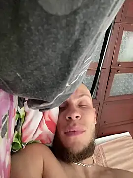 PUER4IK online show from September 11, 2025, 7:41 am