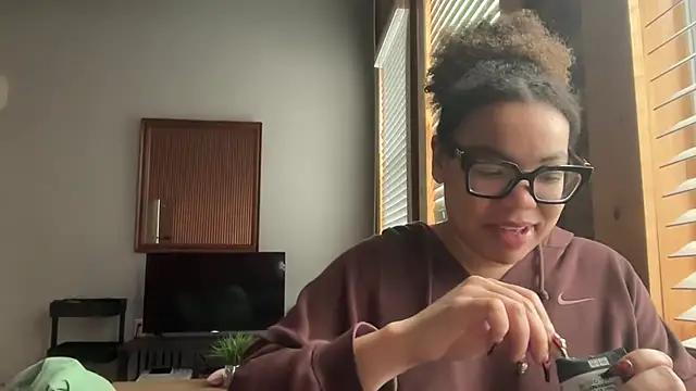 Snapshot of zahrabliss chatting on January 14, 2026, 3:26 pm zahrabliss online show from January 14, 2026, 3:26 pm