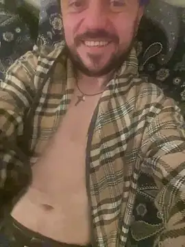 Guttt888 online show from April 16, 2026, 9:50 pm