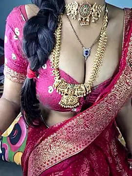 Snapshot of Ur_Lishaa chatting on September 12, 2025, 6:18 pm Ur Lishaa online show from September 12, 2025, 6:18 pm