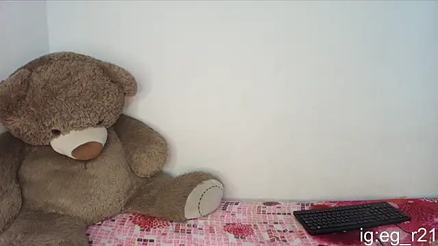 Snapshot of emma_grays2 chatting on February 12, 2026, 5:40 am emma grays2 online show from February 12, 2026, 5:40 am