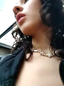 LuaBusch online show from May 15, 2026, 1:31 pm