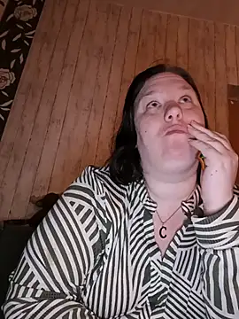 Feuchtekitty92xh online show from November 26, 2025, 6:30 pm