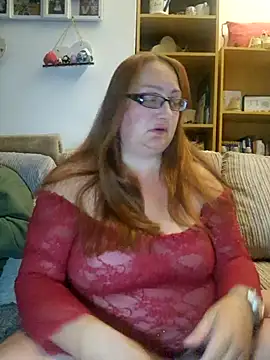 Snapshot of Luscious-LucyXX chatting on June 3, 2026, 8:13 pm Luscious-LucyXX online show from June 3, 2026, 8:13 pm