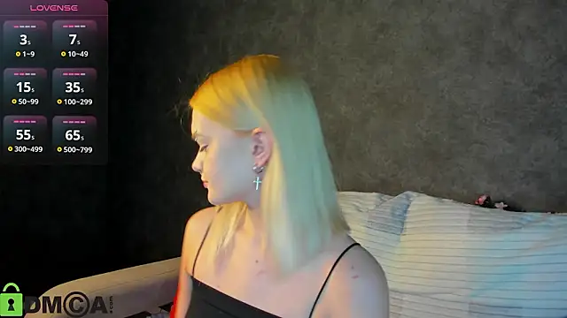 Snapshot of Carrie_Foster chatting on February 26, 2026, 4:18 pm Carrie Foster online show from February 26, 2026, 4:18 pm