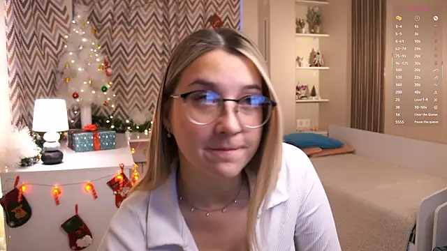 DarelleFaux online show from January 15, 2026, 4:16 am