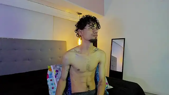 Snapshot of Chris_Angel_ chatting on March 3, 2026, 3:57 am Chris Angel online show from March 3, 2026, 3:57 am