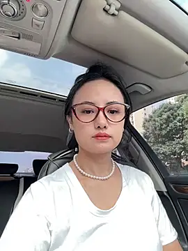 wen521 online show from September 14, 2025, 2:34 am