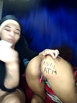 Snapshot of Vale_Nikol21 chatting on October 4, 2025, 2:13 am Vale Nikol21 online show from October 4, 2025, 2:13 am