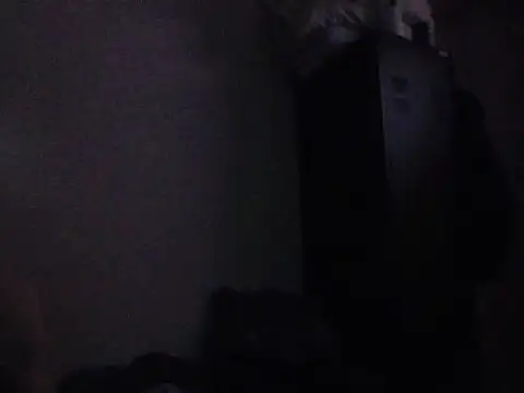 Wojtek150398 online show from September 21, 2025, 7:41 pm