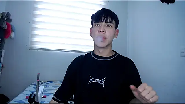 lucky stricke online show from September 26, 2025, 8:38 pm