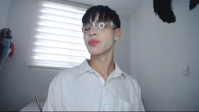 lucky stricke online show from October 8, 2025, 8:20 pm