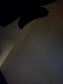 Snapshot of Nesch82 chatting on March 12, 2026, 4:18 am Nesch82 online show from March 12, 2026, 4:18 am