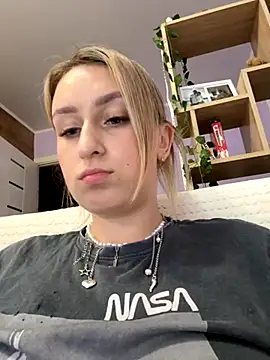 KassandraTress online show from October 27, 2025, 12:39 pm