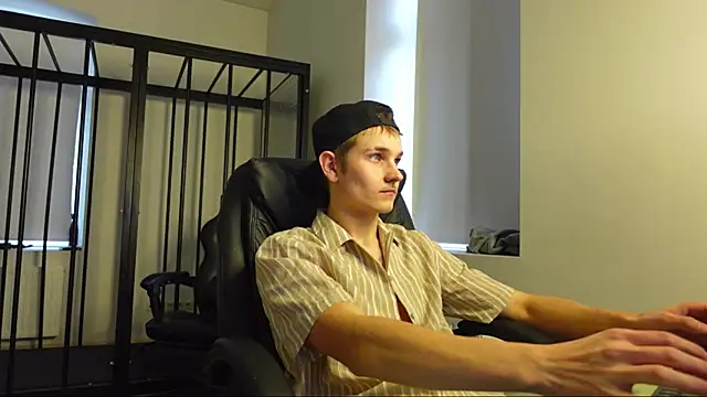 Snapshot of Mark_Karson chatting on October 10, 2025, 12:17 pm Mark Karson online show from October 10, 2025, 12:17 pm