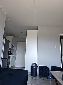 mojaymort online show from October 12, 2025, 10:16 am