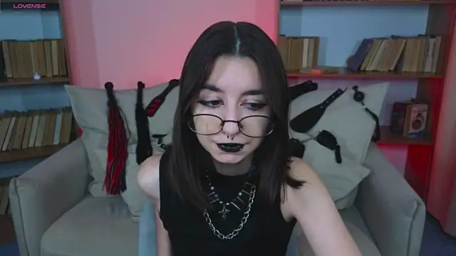 Mistress  Marcelline online show from September 13, 2025, 9:53 am