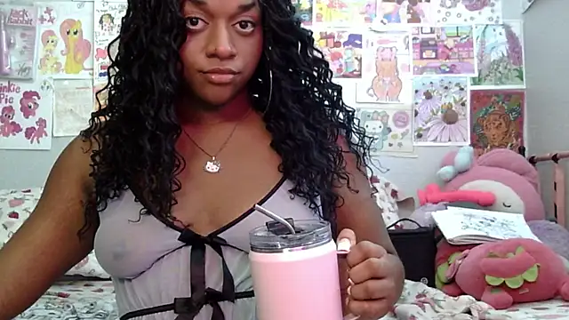 XKimmyGreen online show from June 20, 2026, 12:59 am