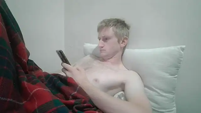 Snapshot of tcute0 chatting on March 17, 2026, 8:01 pm tcute0 online show from March 17, 2026, 8:01 pm