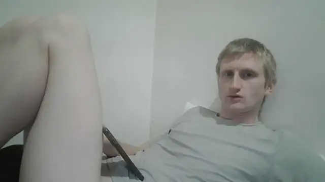 Snapshot of tcute0 chatting on March 3, 2026, 10:44 am tcute0 online show from March 3, 2026, 10:44 am