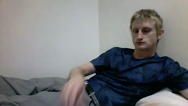 Snapshot of tcute0 chatting on March 7, 2026, 7:04 am tcute0 online show from March 7, 2026, 7:04 am