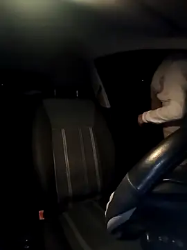 DeeA Blondy online show from November 5, 2025, 4:10 pm