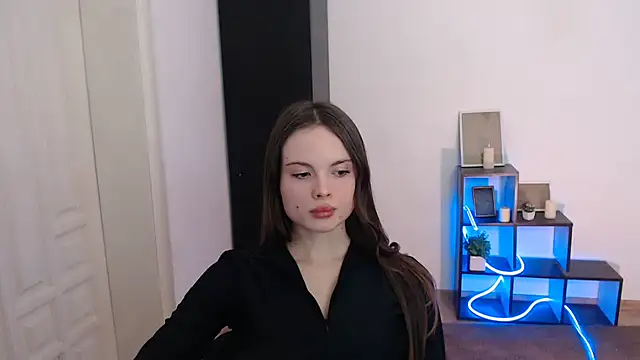 Ariella ari online show from January 10, 2026, 3:18 pm