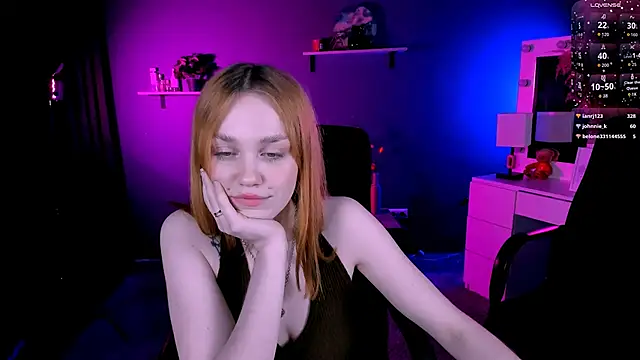 Snapshot of ellie_fire1 chatting on September 28, 2025, 9:22 pm ellie fire1 online show from September 28, 2025, 9:22 pm