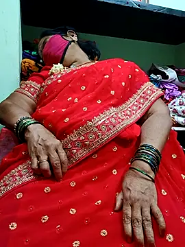 Snapshot of amuthasree chatting on October 20, 2025, 7:14 pm amuthasree online show from October 20, 2025, 7:14 pm