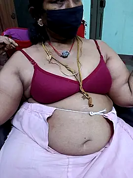 Snapshot of amuthasree chatting on September 9, 2025, 5:11 pm amuthasree online show from September 9, 2025, 5:11 pm