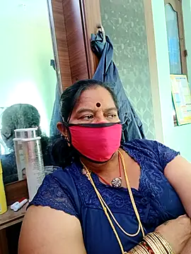 Snapshot of amuthasree chatting on October 10, 2025, 10:05 am amuthasree online show from October 10, 2025, 10:05 am