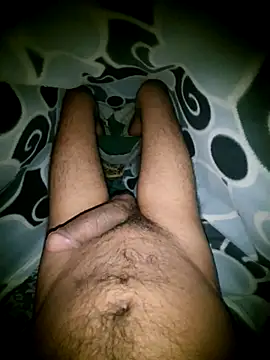 Desi Horny Boys online show from November 7, 2025, 4:33 pm