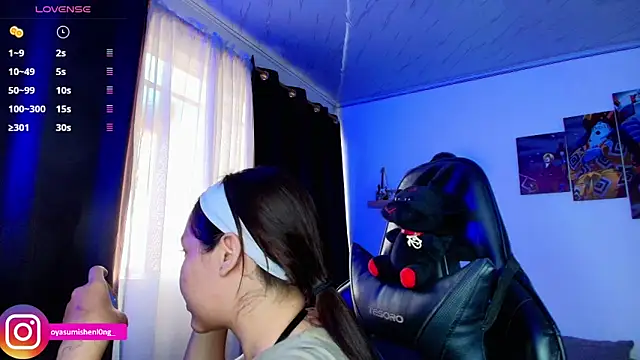 Snapshot of Nicorobinn chatting on March 19, 2026, 9:37 pm Nicorobinn online show from March 19, 2026, 9:37 pm