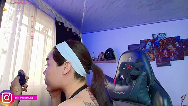 Snapshot of Nicorobinn chatting on March 22, 2026, 9:27 pm Nicorobinn online show from March 22, 2026, 9:27 pm