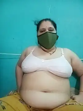 Snapshot of Kaja1919 chatting on September 22, 2025, 4:02 pm Kaja1919 online show from September 22, 2025, 4:02 pm