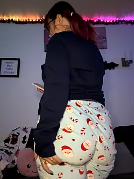 moan4mona online show from November 6, 2025, 1:42 am