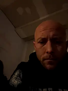 curis4270panda online show from December 1, 2025, 5:08 am