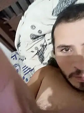 santiii   12 online show from February 3, 2026, 4:43 am