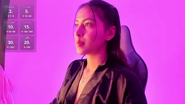 ValkaGrecco online show from December 5, 2025, 2:54 am