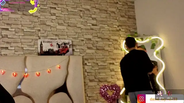 boyfox tay online show from February 6, 2026, 7:21 pm