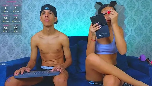 Hotcouple 222 online show from September 18, 2025, 7:33 am