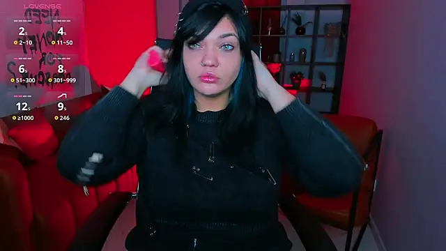 MaryHarrys online show from November 13, 2025, 2:37 am