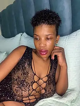 Caramel Mellow online show from December 19, 2025, 9:33 am