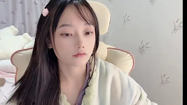 puppy-999 online show from November 3, 2025, 2:42 pm