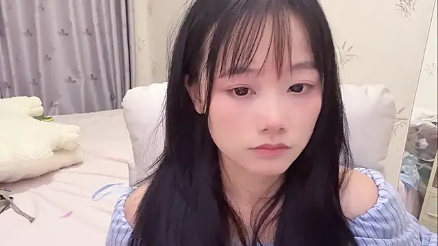 puppy-999 online show from May 13, 2026, 11:39 am