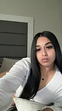 LilMisIndianx online show from February 25, 2026, 2:50 pm