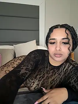 LilMisIndianx online show from December 23, 2025, 9:19 am