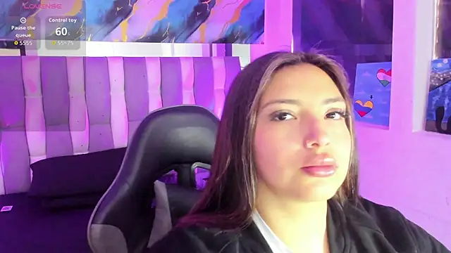 Adaara Rey online show from January 8, 2026, 6:36 pm