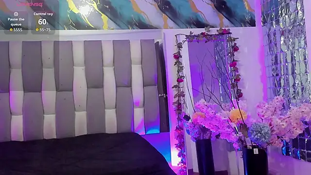 Snapshot of Adaara_Rey chatting on January 17, 2026, 7:06 pm Adaara Rey online show from January 17, 2026, 7:06 pm