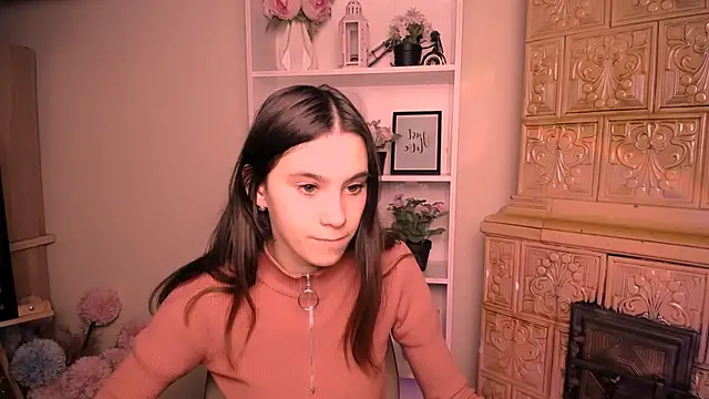 RosaRay  online show from April 17, 2026, 6:05 am